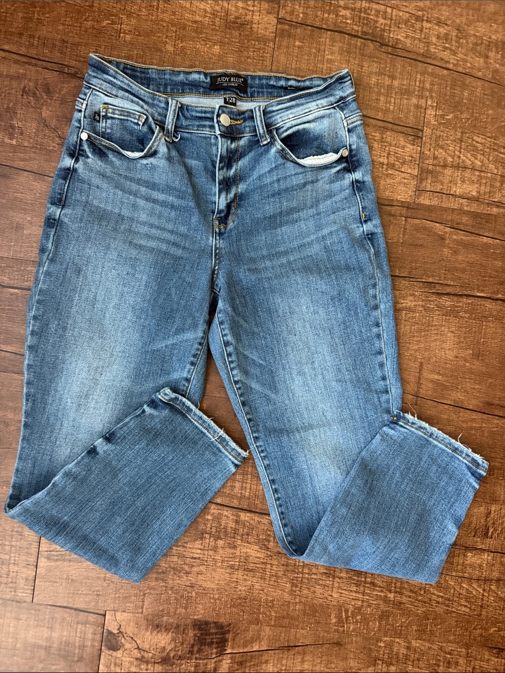 Judy Blue ankle jeans